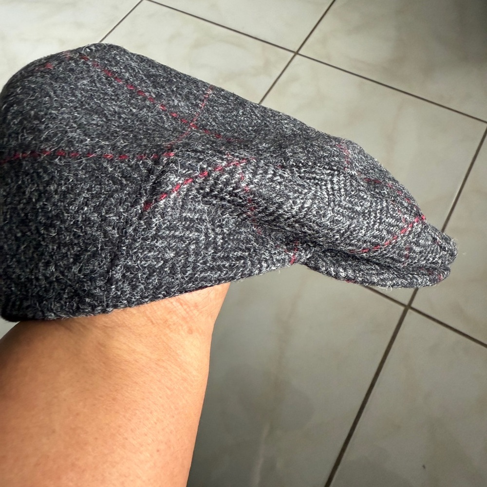 Mucros Weavers Irish Flat Tweed Cap - Picture 3 of 9